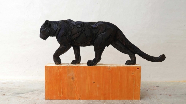 Black Walking Panther - Jürgen Lingl-Rebetez - Leonhard's Gallery