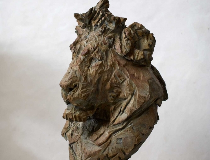 Heart, Bust Of Lion - Jürgen Lingl - Leonhard's Gallery