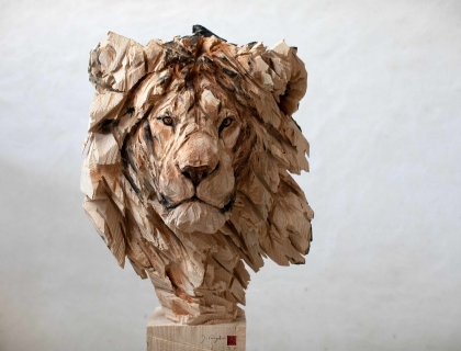 Stormy Lion - Jürgen Lingl - Leonhard's Gallery